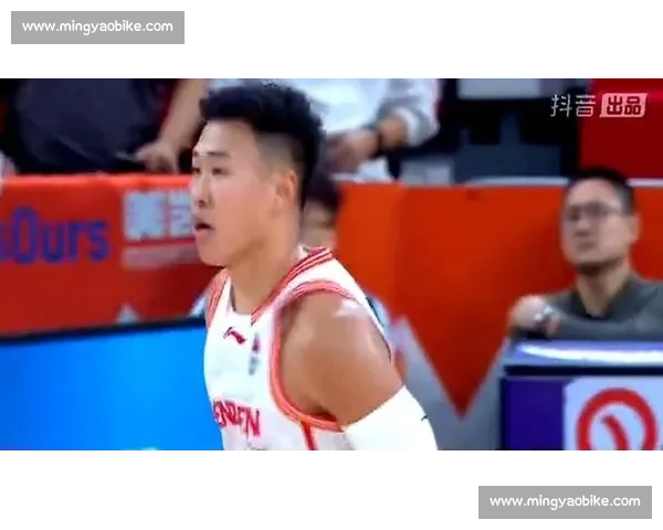 激战正酣的篮球季后赛赛场谁能笑到最后